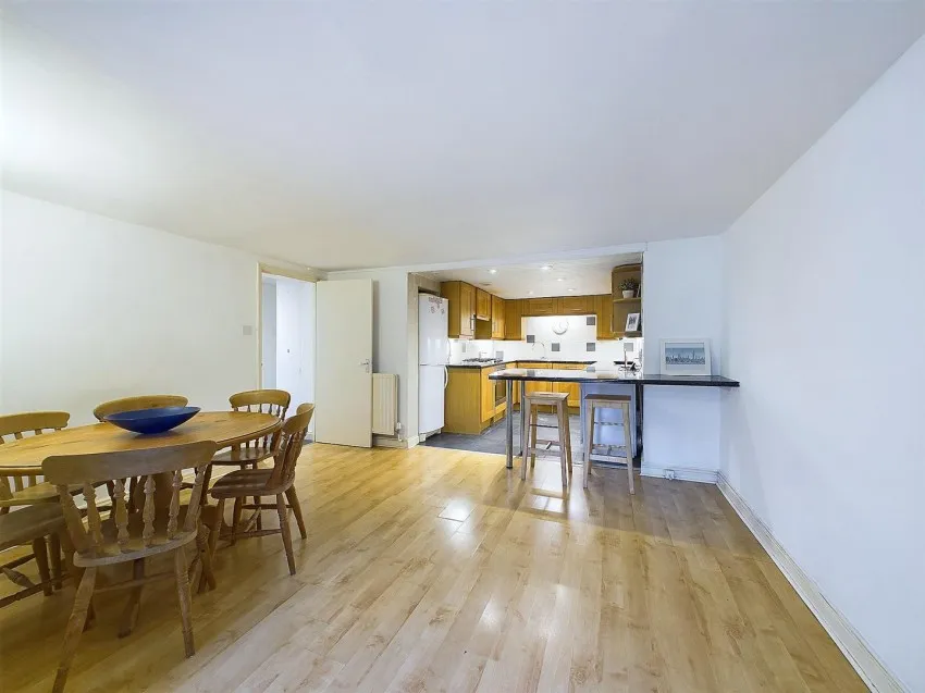34b, Coldharbour Road, Redland, Bristol, BS6 7NA