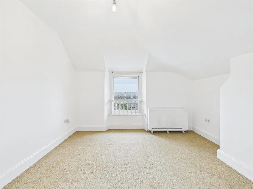 Flat 7, 2 Redland Court Road, Redland, Bristol, BS6 7EE