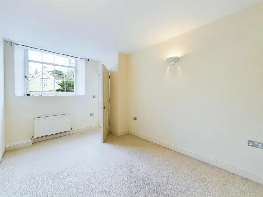 1 Village Mews, 26, High Street, Yatton, Bristol, BS49 4JA