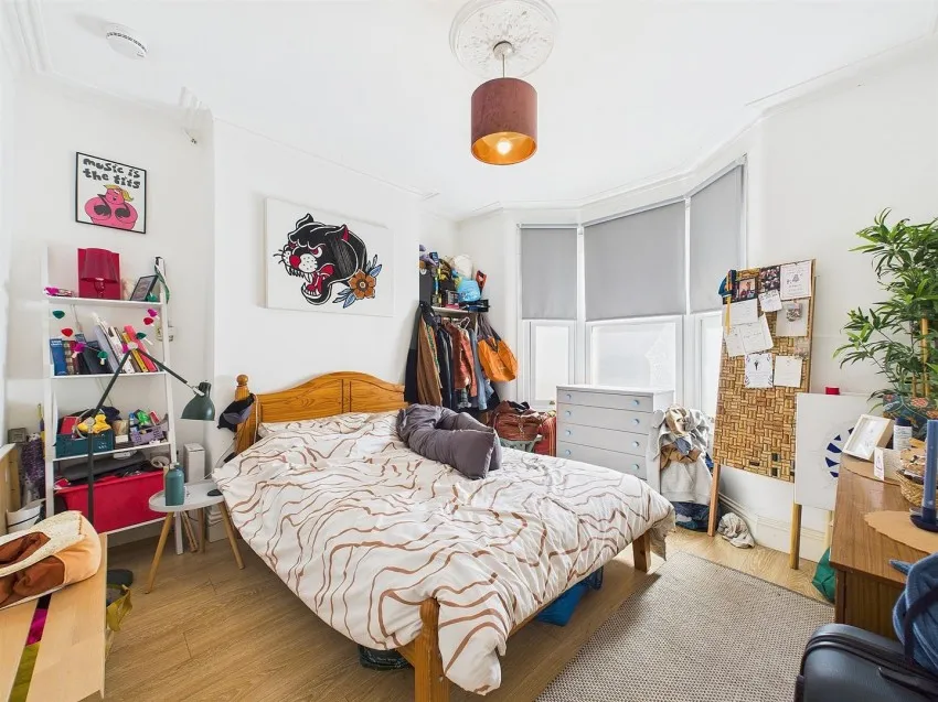19, Tyne Street, St Werburghs, Bristol, BS2 9UA