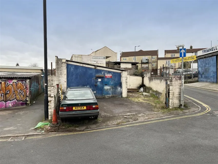 Land at The Batches, South Liberty Lane, Bedminster, Bristol, BS3 2SG