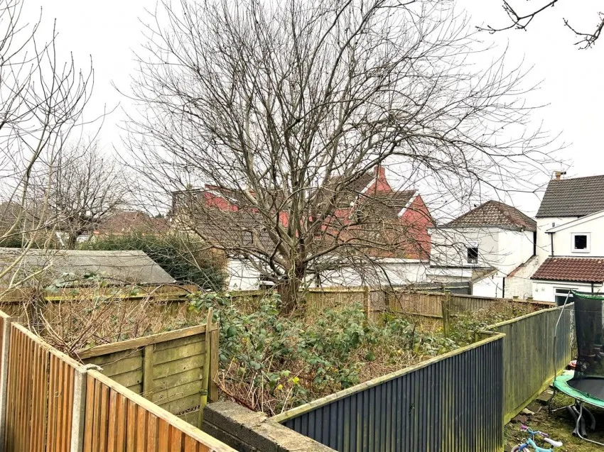 Land rear of 195, Soundwell Road, Kingswood, Bristol, BS16 4RP