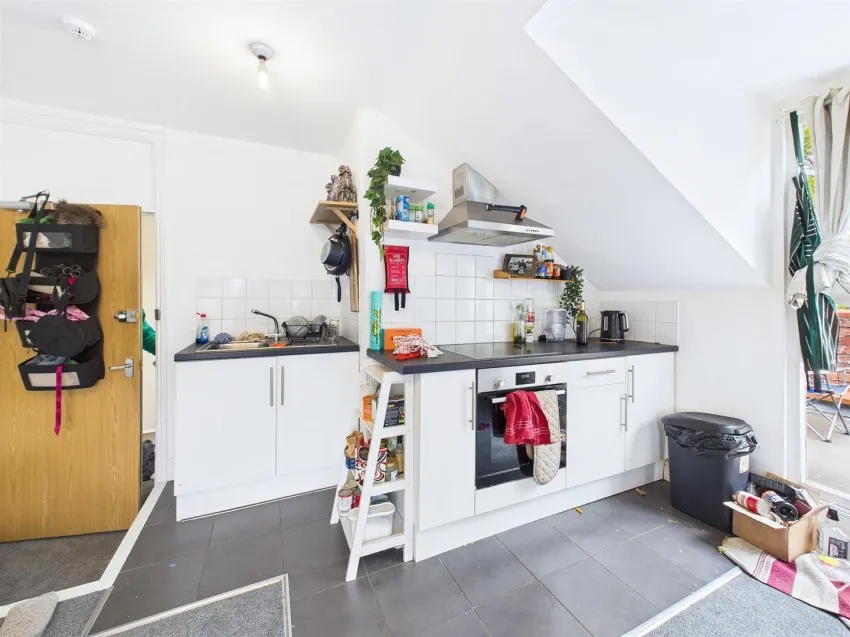 72, Cranbrook Road, Redland, Bristol, BS6 7BU