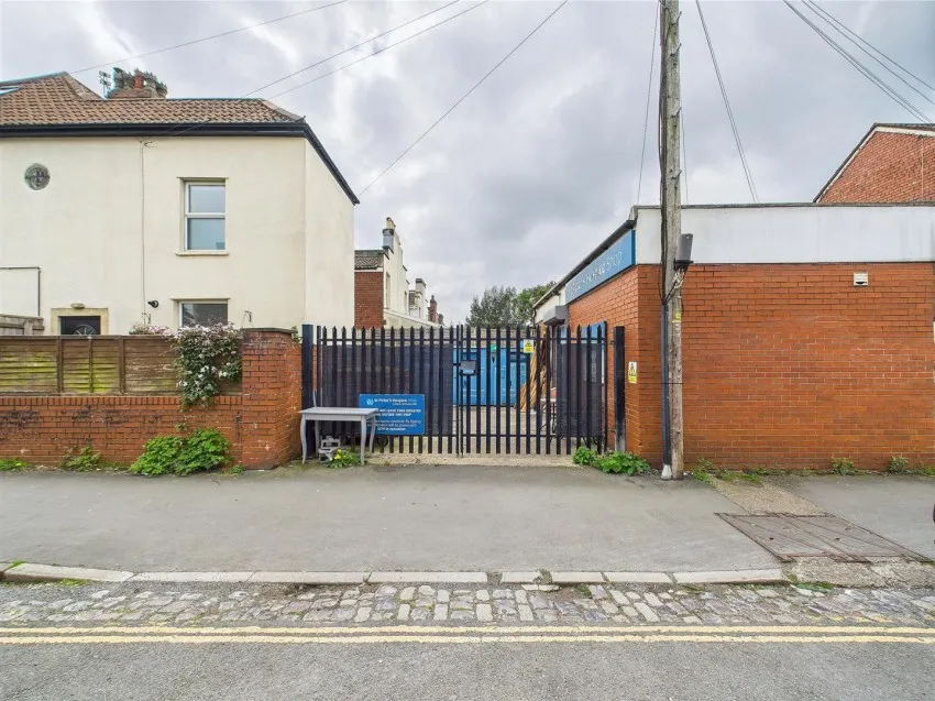 315, Gloucester Road, Horfield, Bristol, BS7 8PE