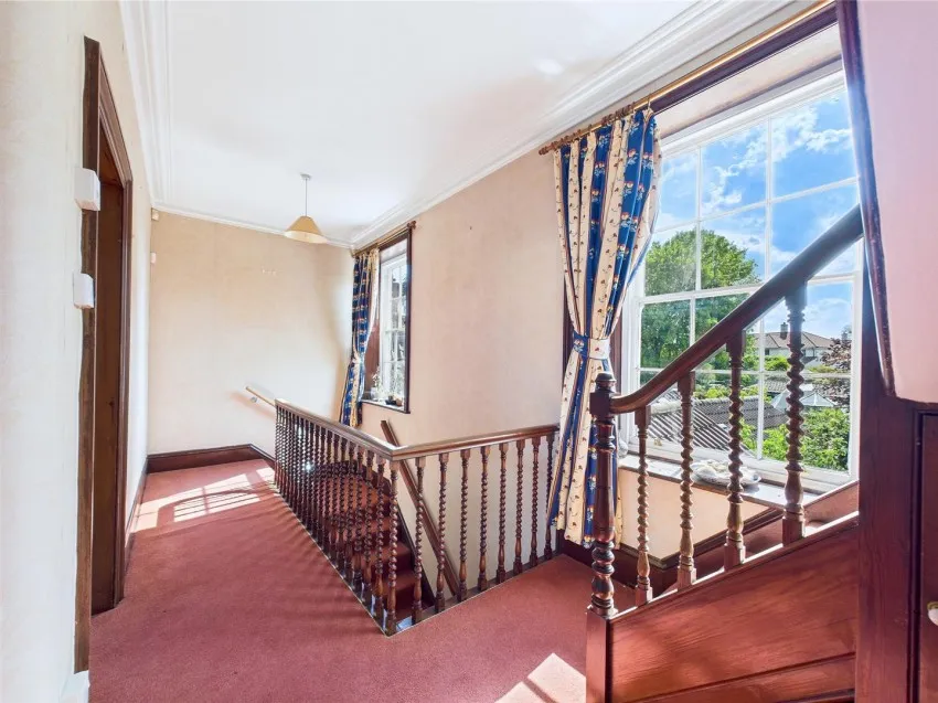 Lion House, 9 Castle Street, Thornbury, Bristol, BS35 1HA
