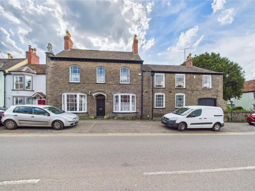 Lion House, 9 Castle Street, Thornbury, Bristol, BS35 1HA