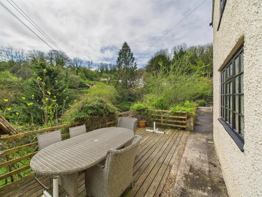 Wayside, Street End Lane, Blagdon, Bristol, BS40 7TW