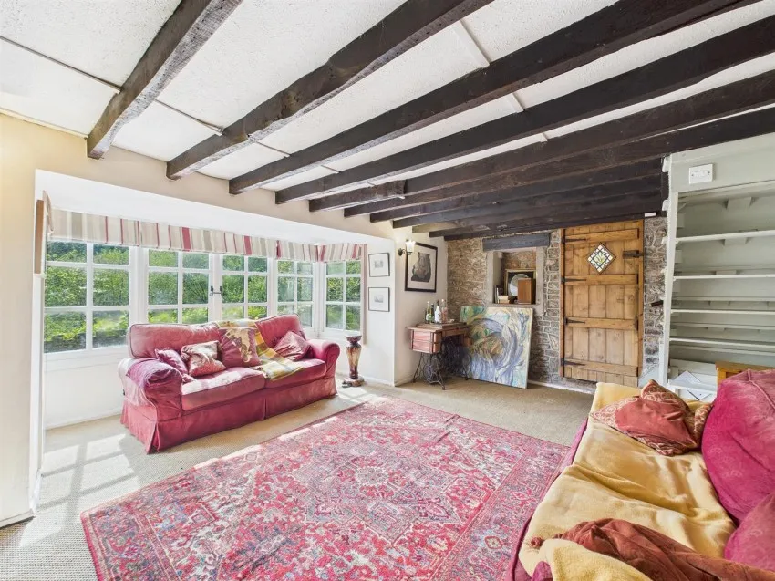 Wayside, Street End Lane, Blagdon, Bristol, BS40 7TW