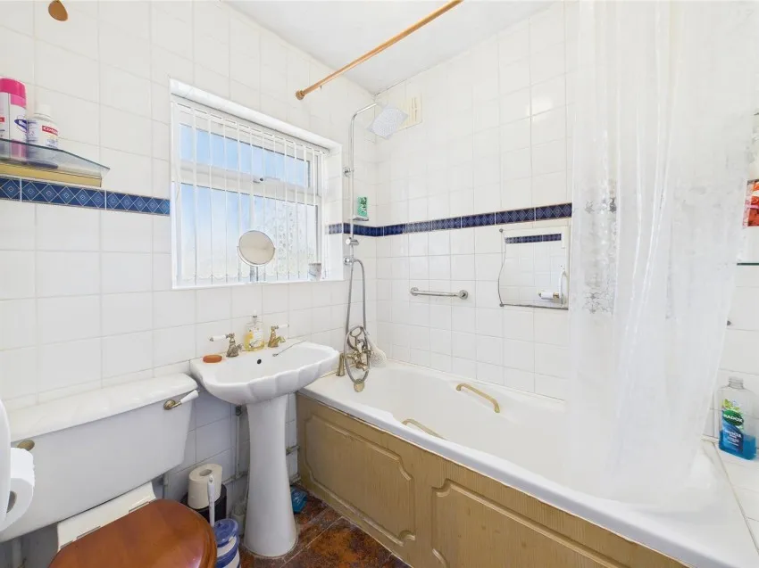 9, Ravenscourt Road, Patchway, Bristol, BS34 6PL