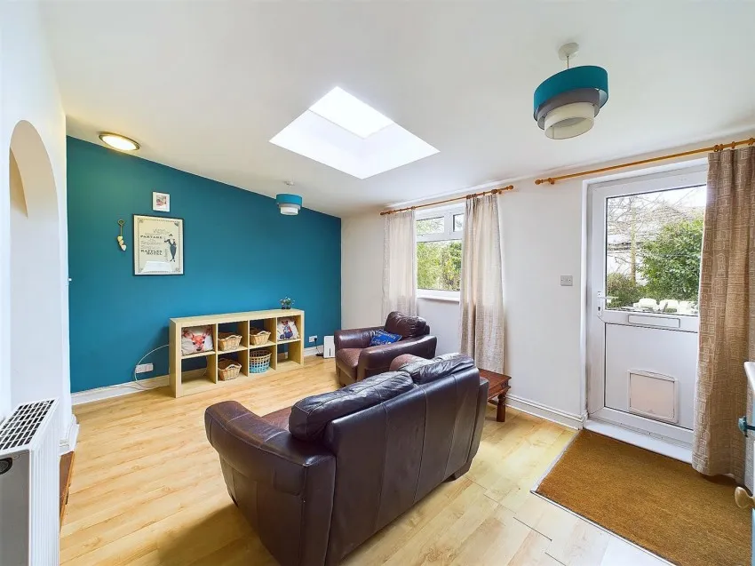 34b,
                                Coldharbour Road, Redland,
                                Bristol, BS6 7NA