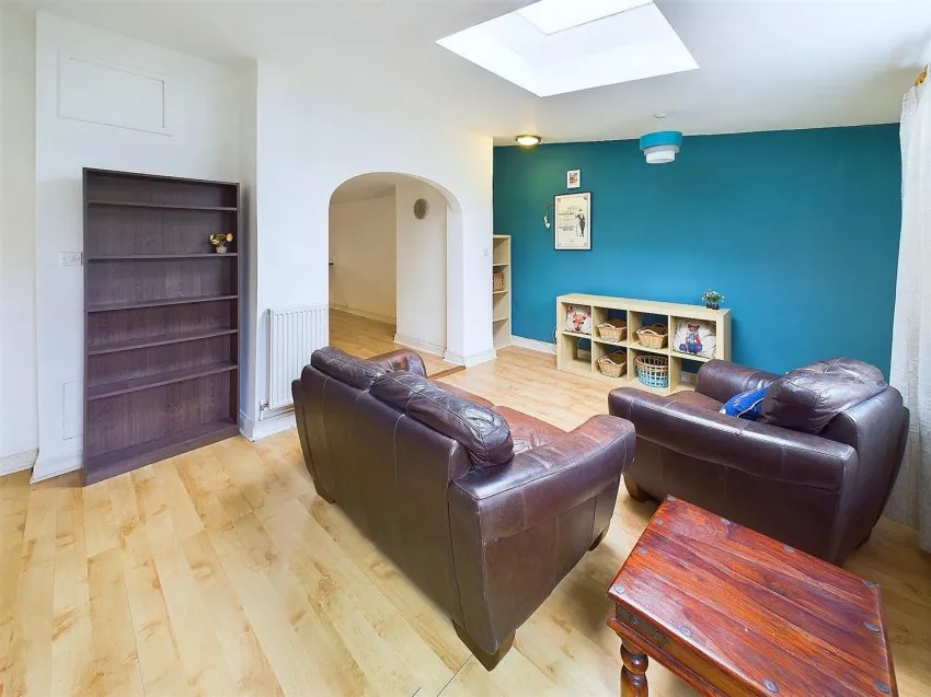 34b,
                                Coldharbour Road, Redland,
                                Bristol, BS6 7NA