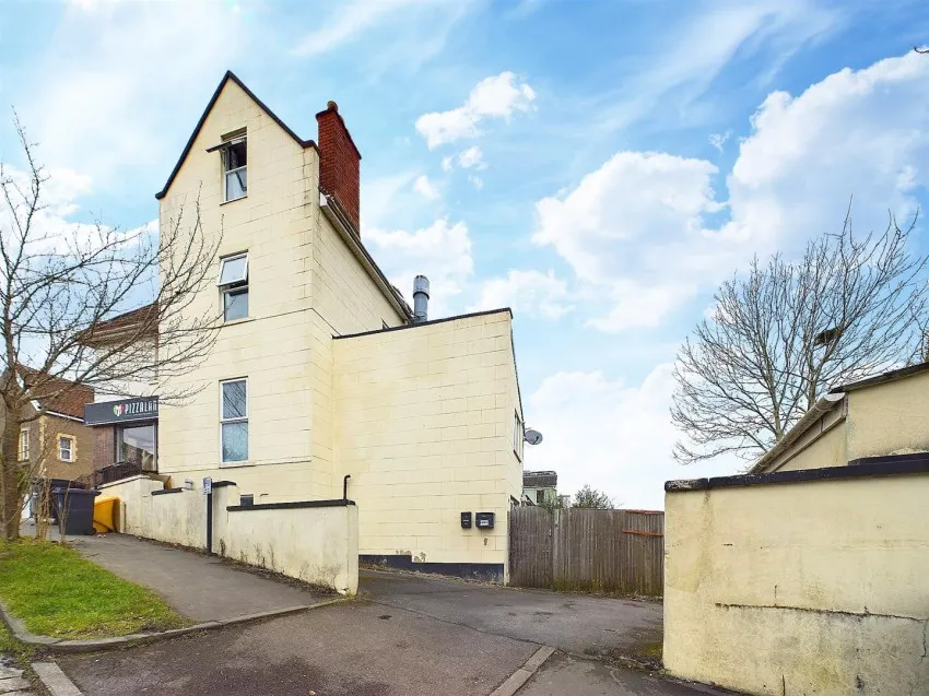 34b,
                                Coldharbour Road, Redland,
                                Bristol, BS6 7NA