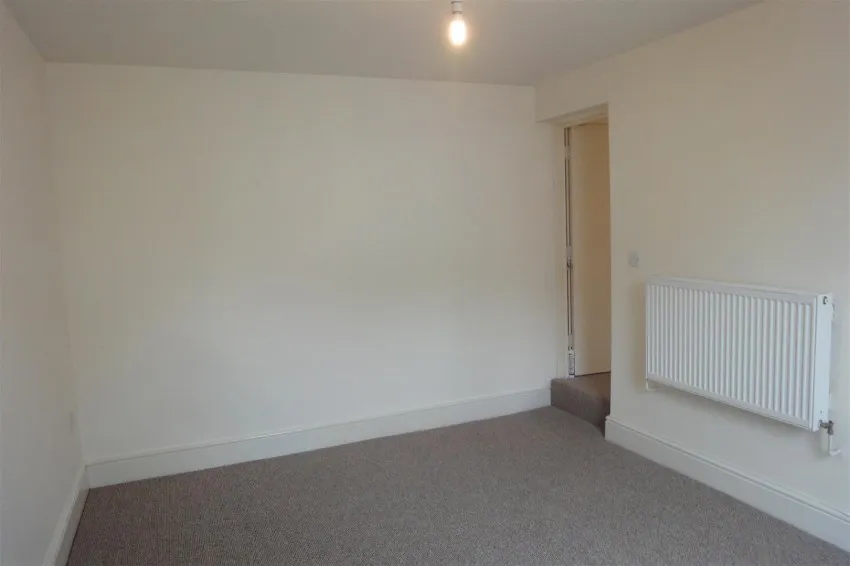 1, Lodge Hill, Fishponds, Bristol, BS15 1LL