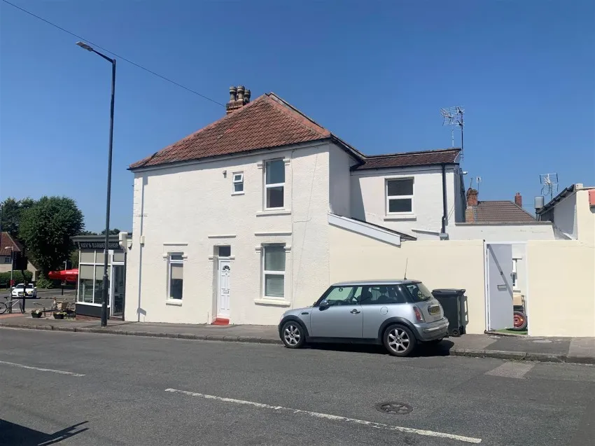 1, Lodge Hill, Fishponds, Bristol, BS15 1LL
