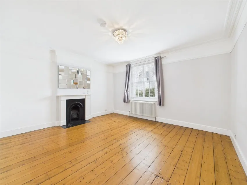 36, Effingham Road, St Andrew's, Bristol, BS6 5BJ