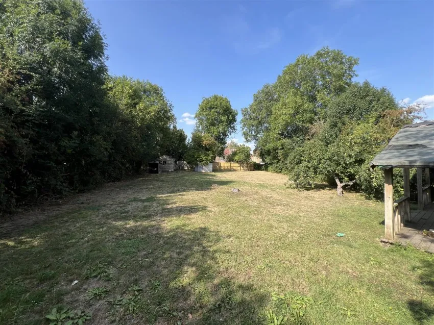 Land rear of 38,
                                Middle Road, Kingswood,
                                Bristol, BS15 4XH