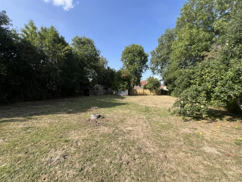 Land rear of 38,
                                Middle Road, Kingswood,
                                Bristol, BS15 4XH
