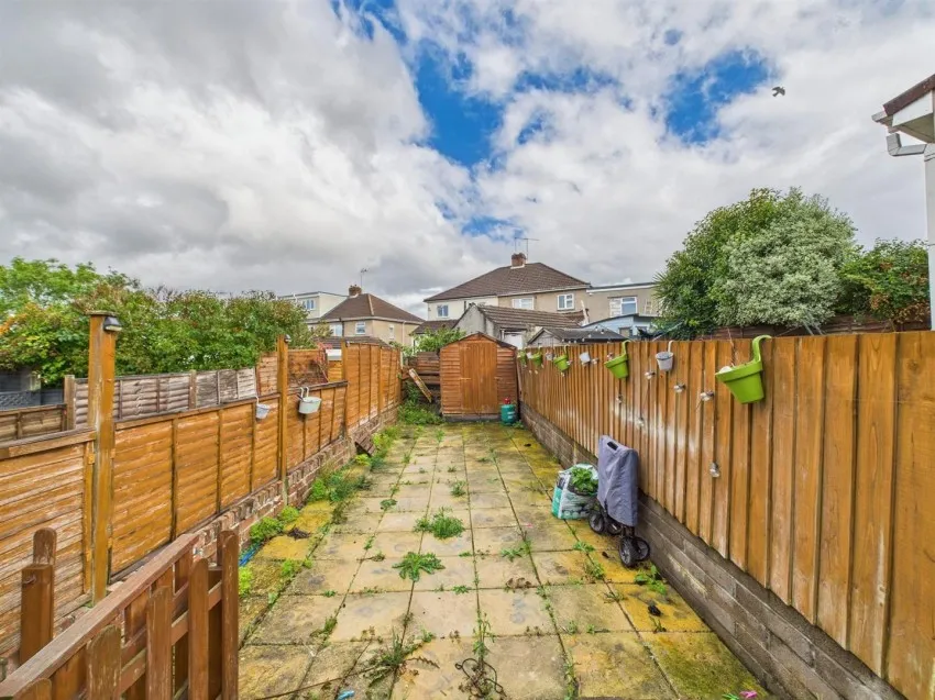 11, Gloucester Road, Staple Hill, Bristol, BS16 4SD