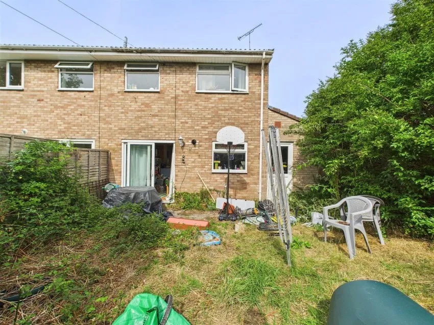 4,
                                Dinder Close, Nailsea,
                                Bristol, BS48 4LZ