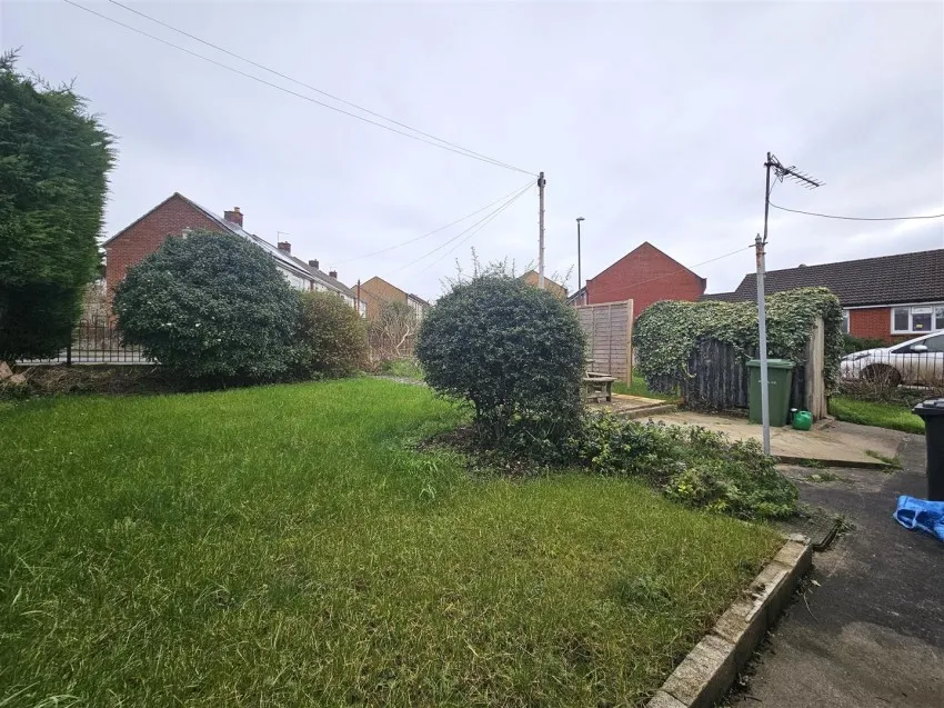 23,
                                St. Lucia Crescent, Horfield,
                                Bristol, BS7 0XR