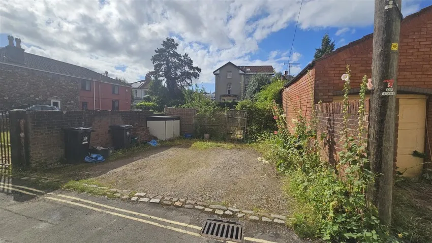Land Opposite, 85,
                                Kingsdown Parade, Cotham, BS6 5UJ