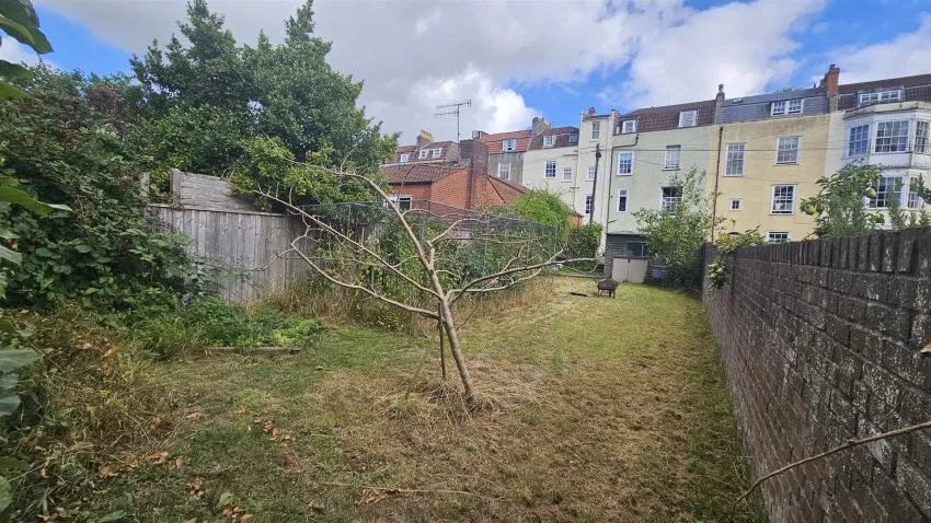 Land Opposite, 85,
                                Kingsdown Parade, Cotham, BS6 5UJ
