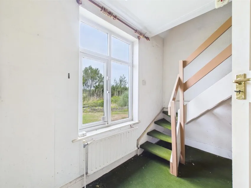 Austreclive,
                                Passage Road, Aust,
                                Bristol, BS35 4BG