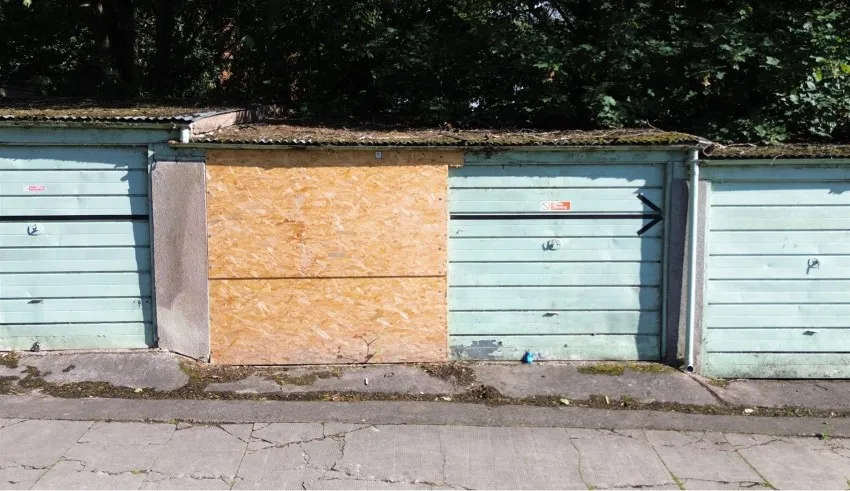 Garage, 8,
                                Kensington Road, Redland,
                                Bristol, BS6 6NQ