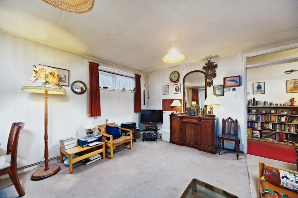 2 bed Block of Apartments