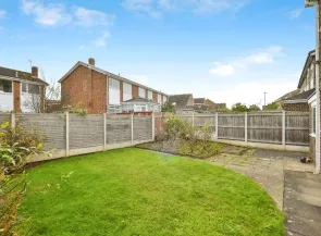 4 bed Semi-Detached