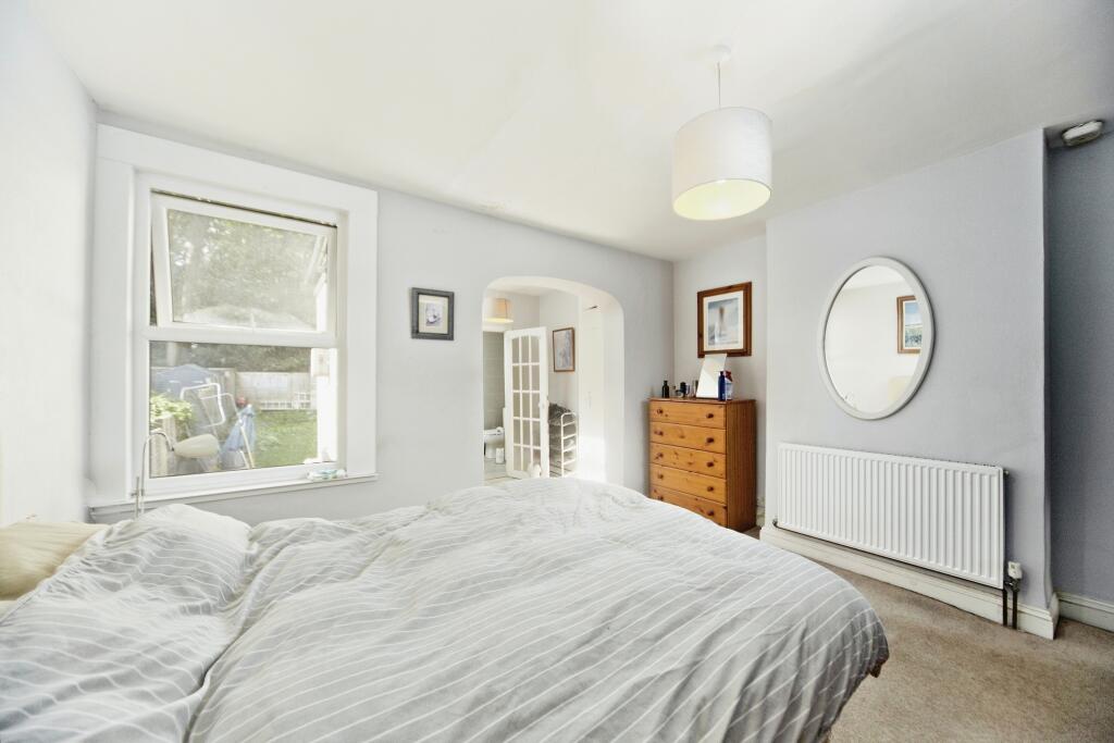 2 bed Semi-Detached