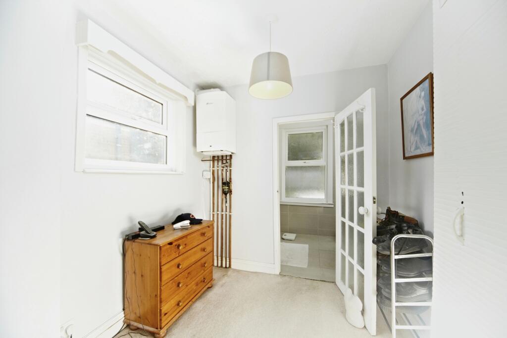 2 bed Semi-Detached