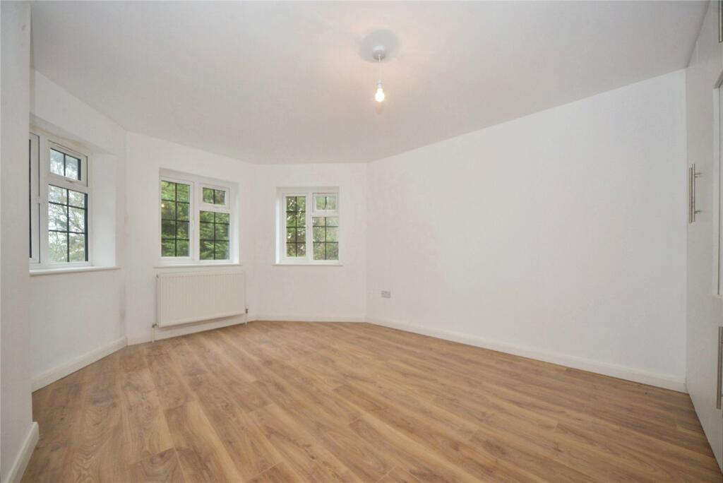 11 bed Block of Apartments