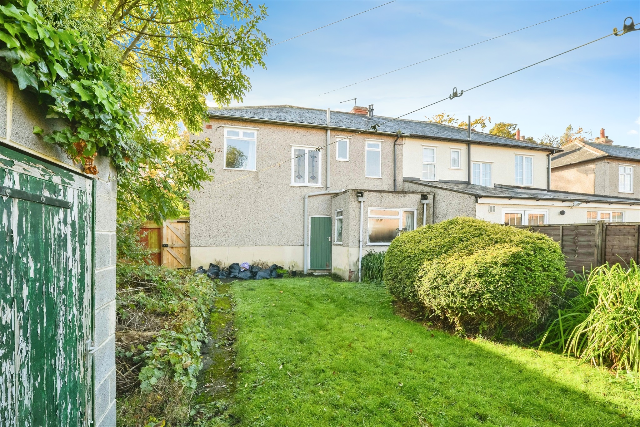 3 bed Semi-Detached