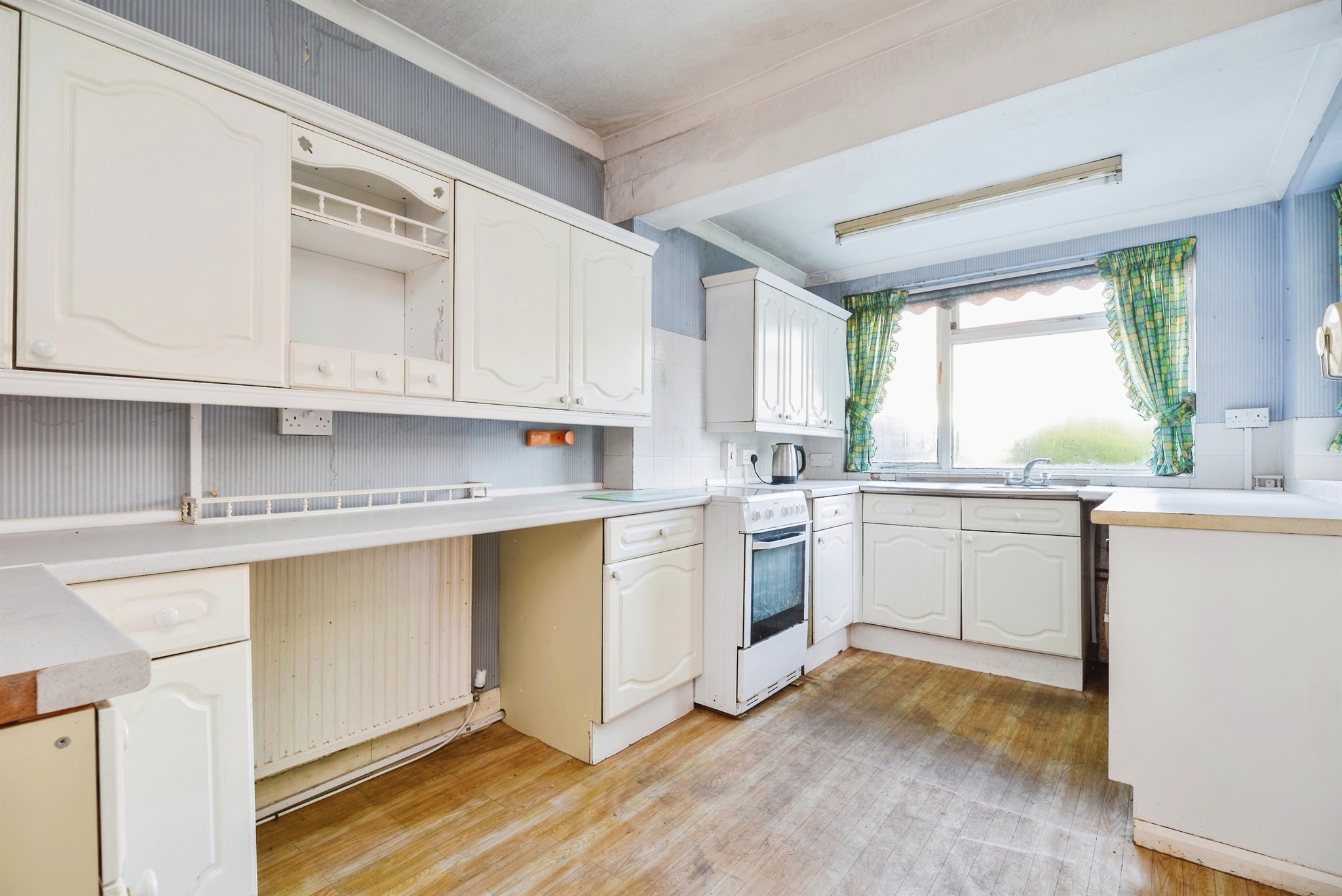 3 bed Semi-Detached