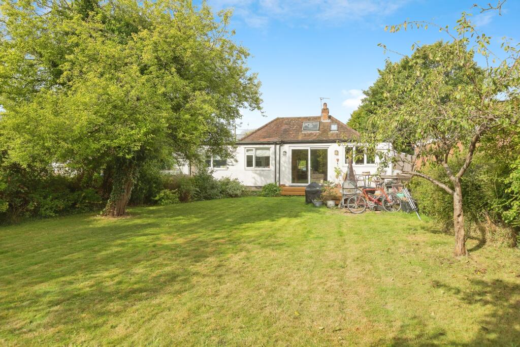 4 bed Bungalow