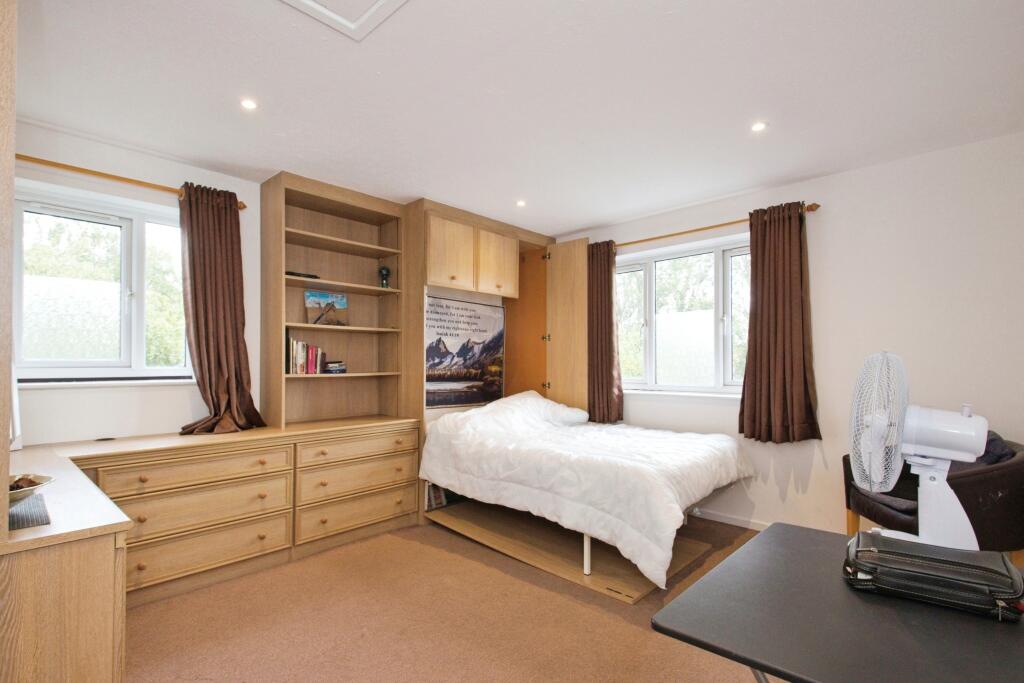 1 bed Studio