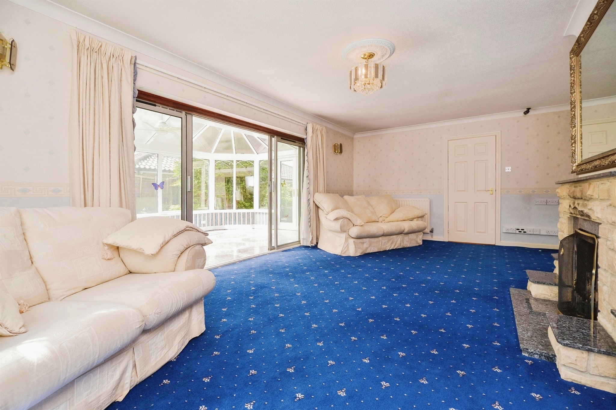 4 bed Detached
