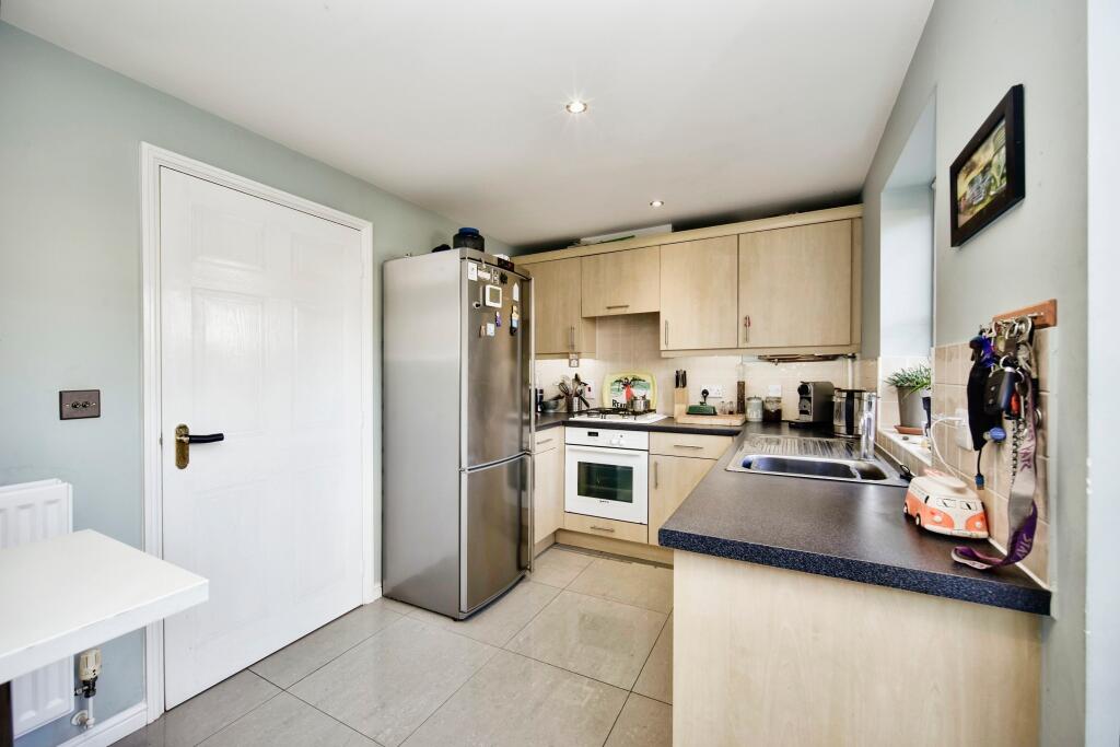 2 bed House