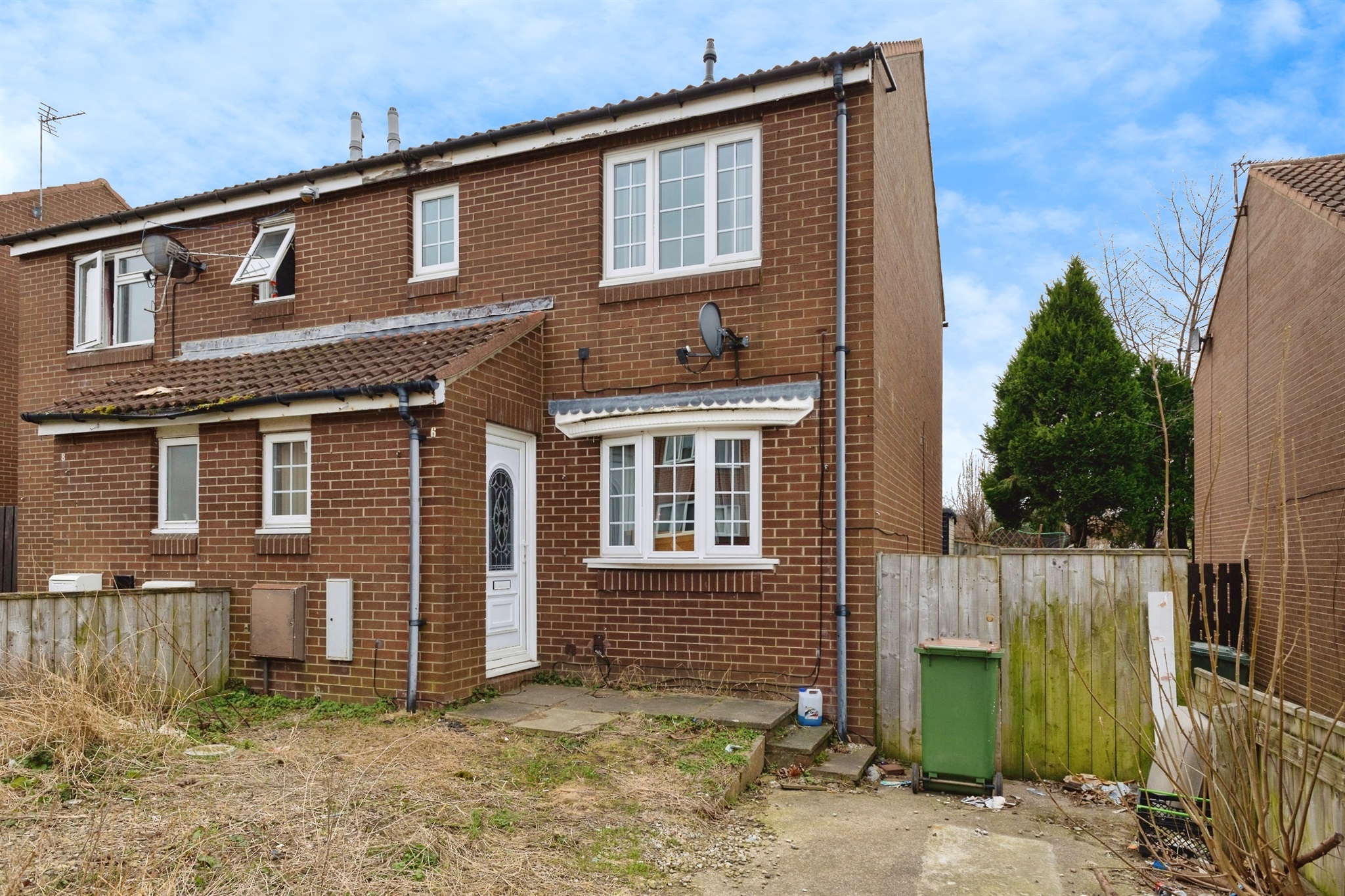 3 bed Semi-Detached