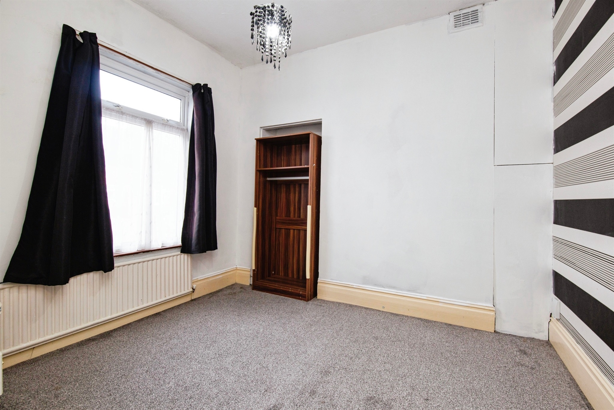 3 bed Terraced