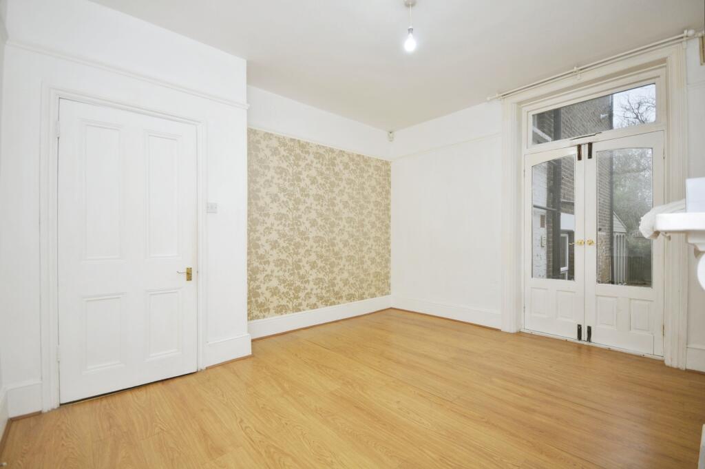 2 bed Apartment