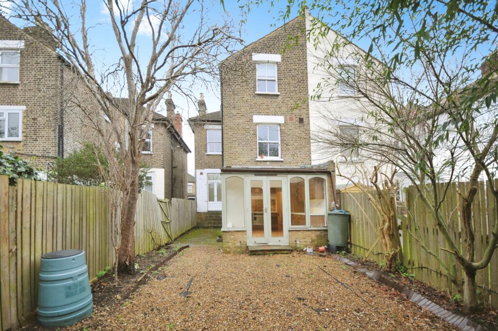 2 bed Apartment
