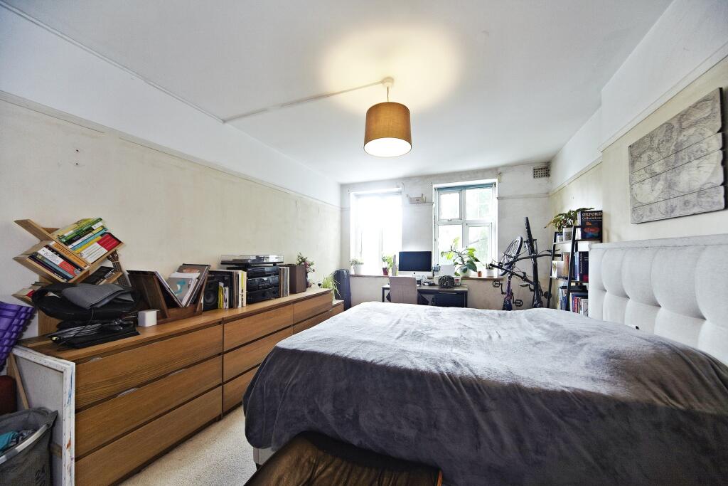 2 bed Apartment
