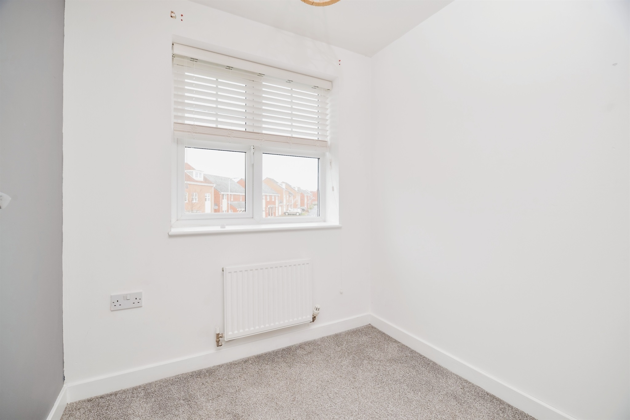 3 bed Terraced