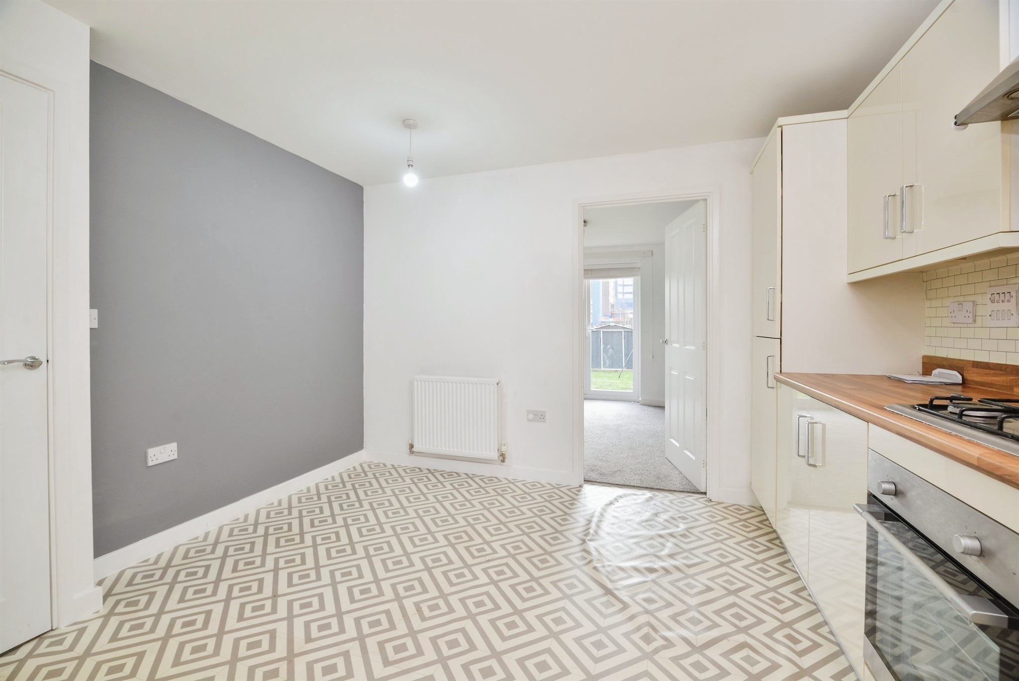 3 bed Terraced