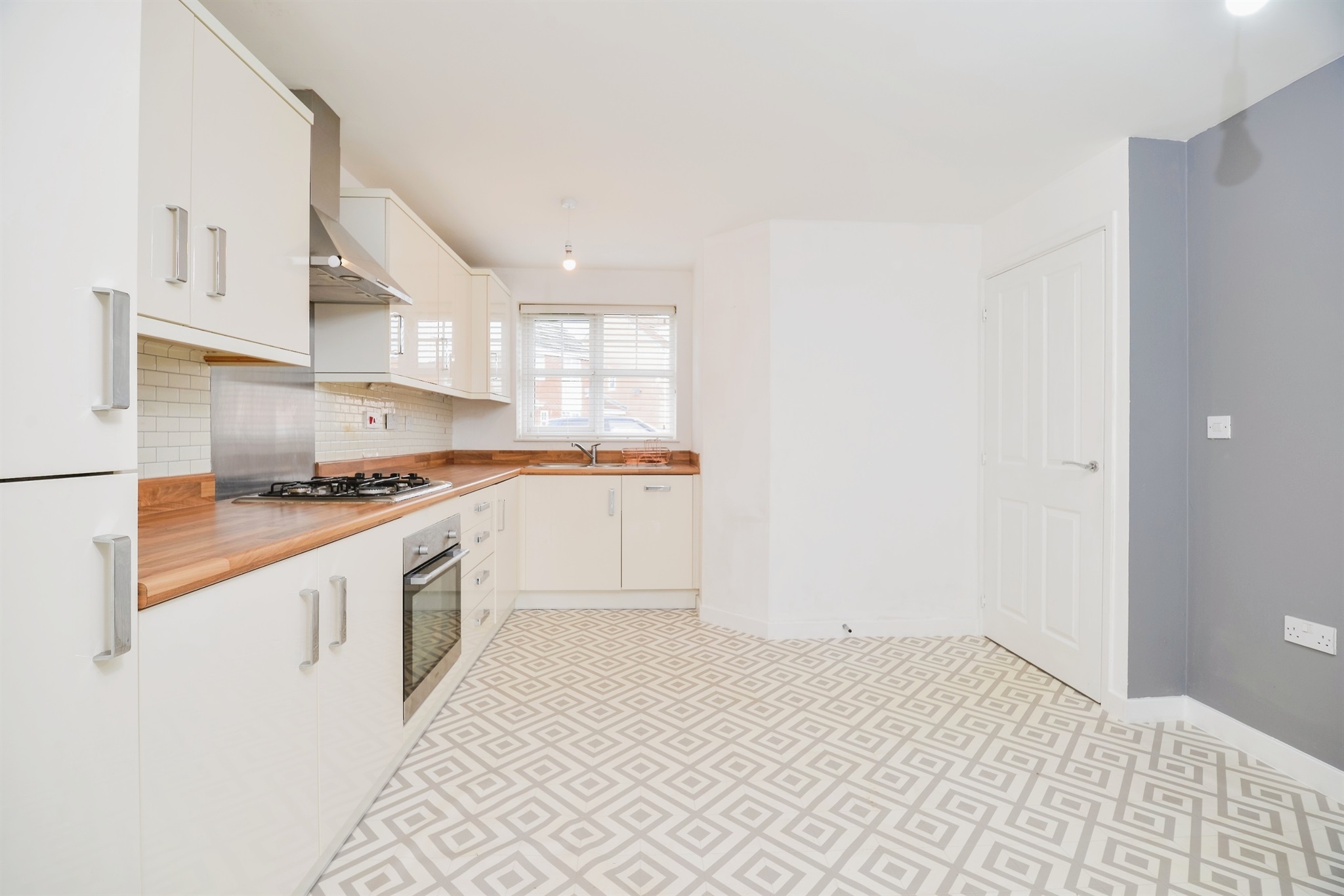 3 bed Terraced