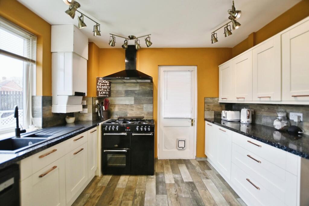 3 bed Semi-Detached