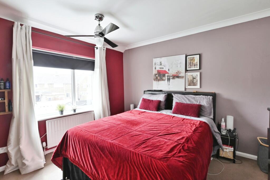 3 bed Semi-Detached