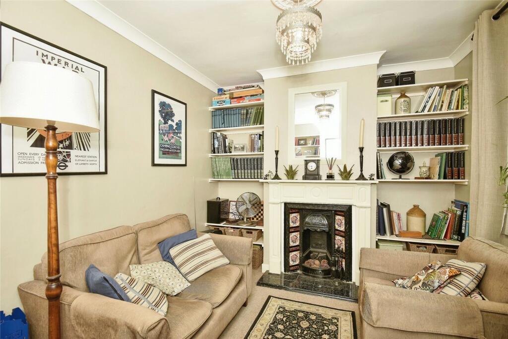 2 bed Terraced